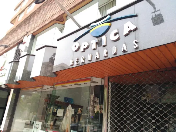 Óptica Bernardas