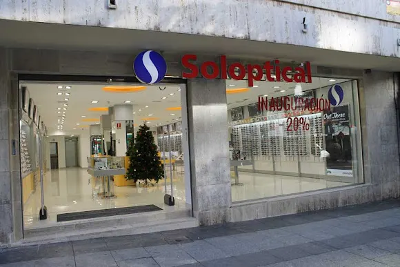 Óptica y Centro Auditivo Soloptical Almería El Paseo