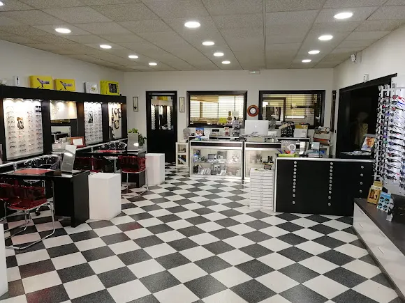 ÓPTICA MIRO RIBADEO C.B. - Ribadeo