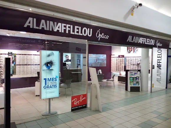 Alain Afflelou Óptico, C.C. Carrefour, Plasencia - Plasencia