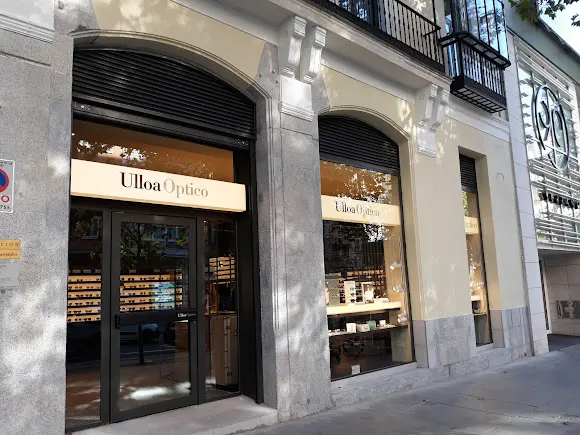 Óptica y Centro Auditivo Ulloa Óptico – Serrano, 92