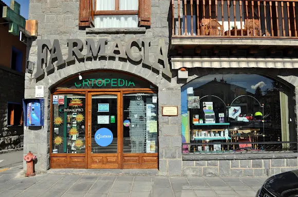 Farmacia-Ortopedia-Optica Gazo - Biescas