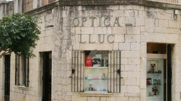 ÒPTICA LLUC