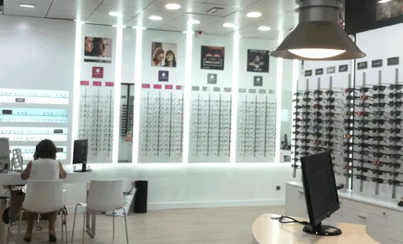 Cottet | Óptica y Audiología en Madrid Felipe II | Gafas y Audífonos