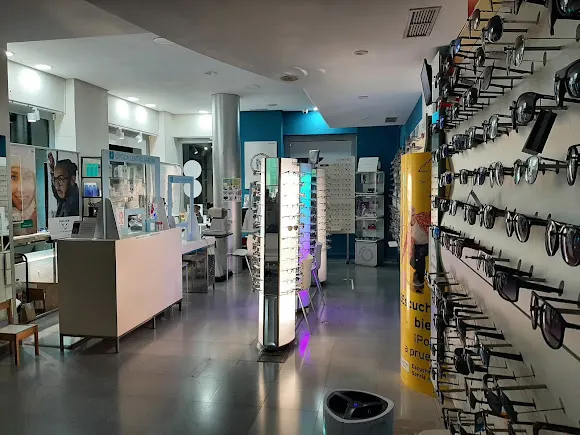 Óptica Natural Optics Centro Jardín en Málaga - Óptica en Málaga