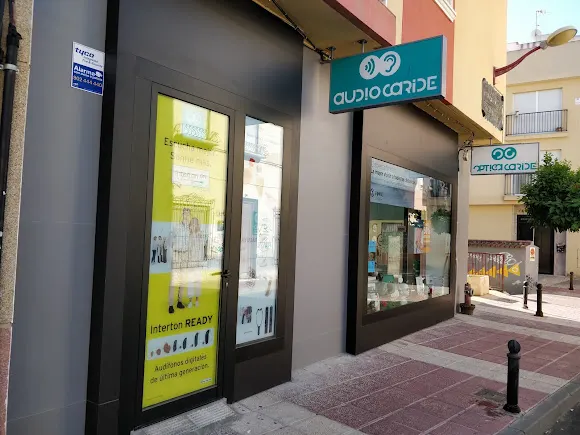 Audio Óptica Caride