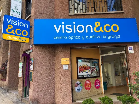 Centro Óptico y Auditivo La Granja