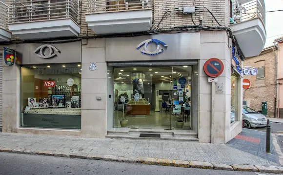 Principal Ópticos - Optometrista en Llíria